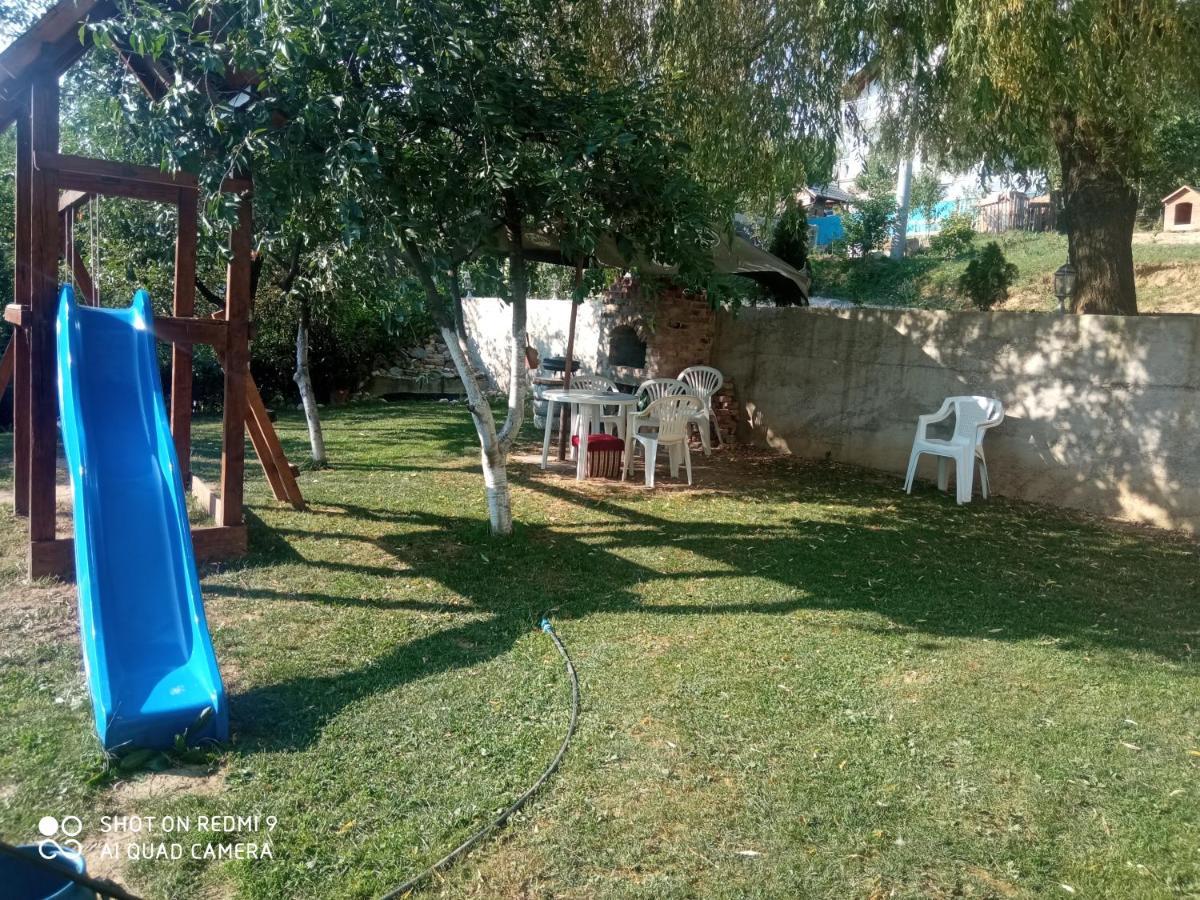 Bungalovi Lana Sarajevo Ngoại thất bức ảnh